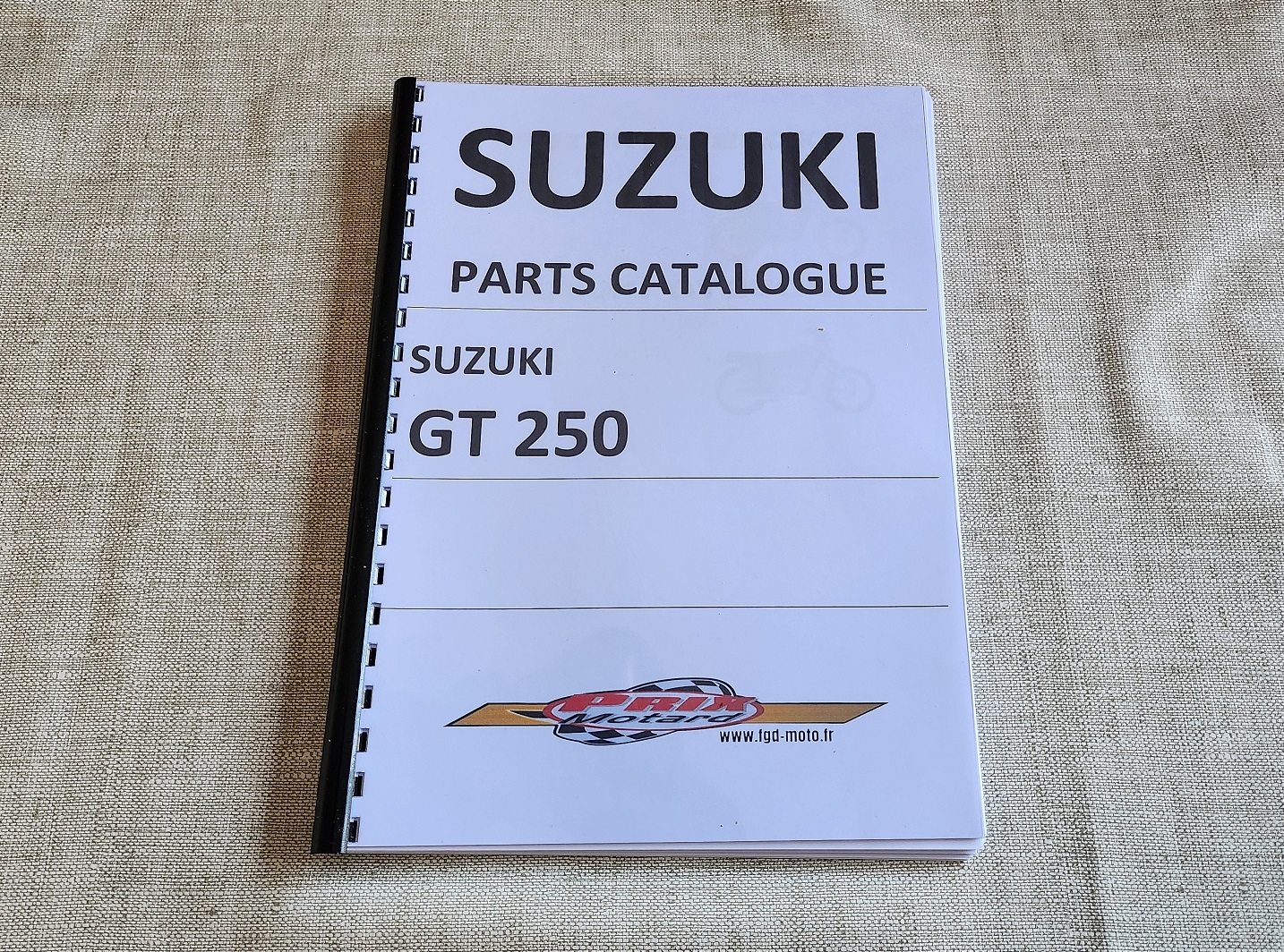 SUZUKI GT 250 PART LIST CATALOGUE PIECES